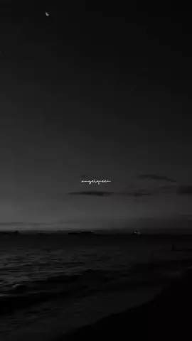 •Yaaro Yaaro….🤍💭 #yaaroyaaro #harrisjeyaraj #tamillyrics #tamilsong #angelheart🥀 