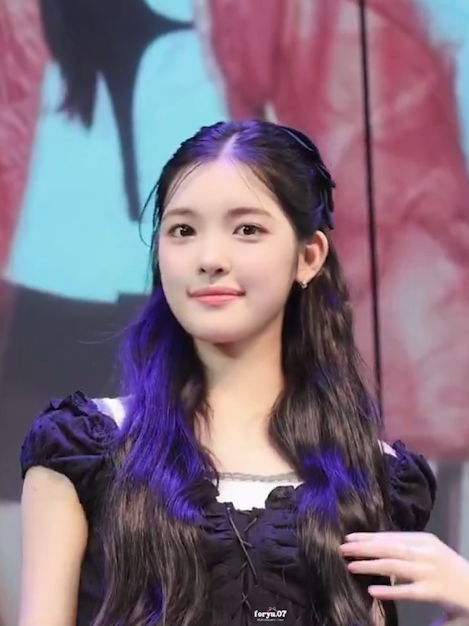 >_<  #hearts2hearts #하츠투하츠  #H2H #yuha #유하