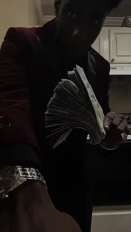 #real #moneyspread #fy #poorons #richbich #dark #money 