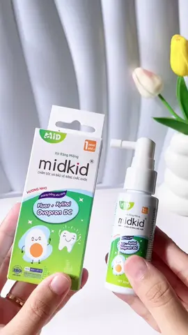 Xịt răng miệng midkid, xịt chống sâu răng cho bé iu đây ạ ! #midkid #xitchongsaurangmidkid #xh #viral 
