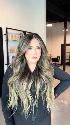 Cool BRONDE + @Reputation Extensions #hairtok #blondespecialist #reputationextensions 