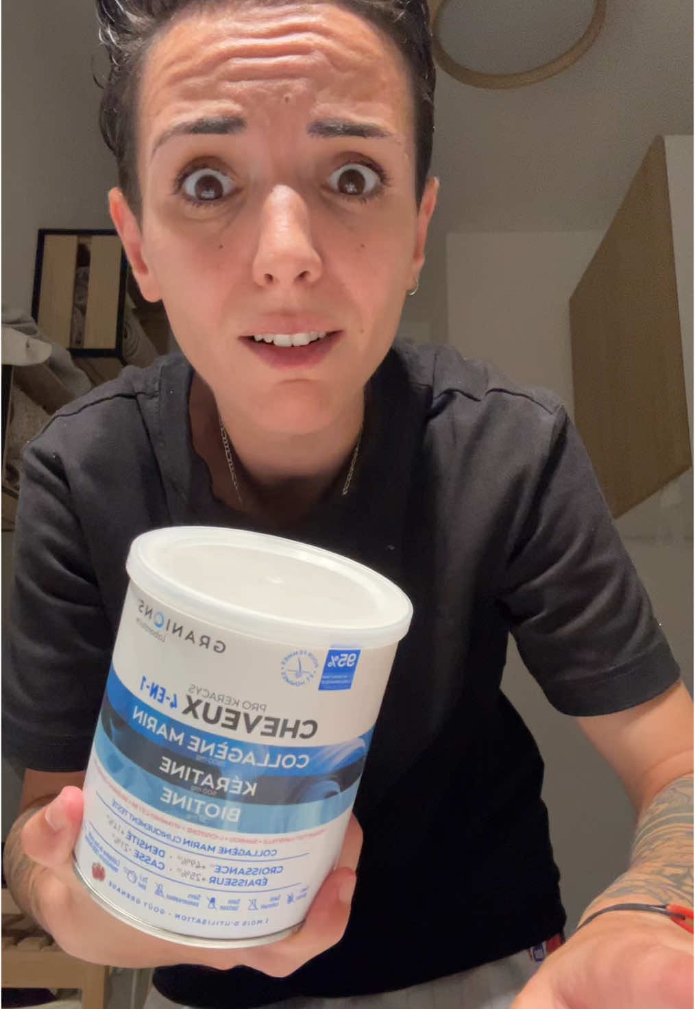 GRANIONS PROKERACYS Cheveux 4 en 1 - Complement Alimentaire Cheveux - Collagene Marin, Biotine, Selenium, Keratine, Zinc, Vitamine B6 - Pousse Cheveux - Collagene Soin Cheveux - Goût Grenade - 300g Sans gluten , sans colorant , sans lactose , sans conservateur  Testé gratuitement  Dispo ici pour toi sur tiktok shop  