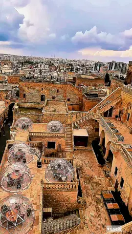 #mardini_geziyorum_ #mardin #mardingezi #mardinfotograf #mezopotamya #tarihişehir  #eskimardin #mardinartuklu #mardinartukluüniversitesi #mardinkalesi #kasimiyemedresesi #deyrulzafaranmanastırı #mardinsokakları #mardinmüzesi #zinciriyemedresesi #mardinulucami #mardinçarşı #savur #midyat #midyatkonukevi #mardinsokakları #keşfet #kesfetteyiz #mardinyemekleri #mardinlezzetleri #travel #travelturkey #türkiyegezilecekyerler #mardinmutfağı #nusaybin 