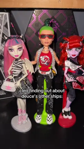 🦷🎊 #monsterhigh #cleodenile #deucegorgon #rochellegoyle #operetta 