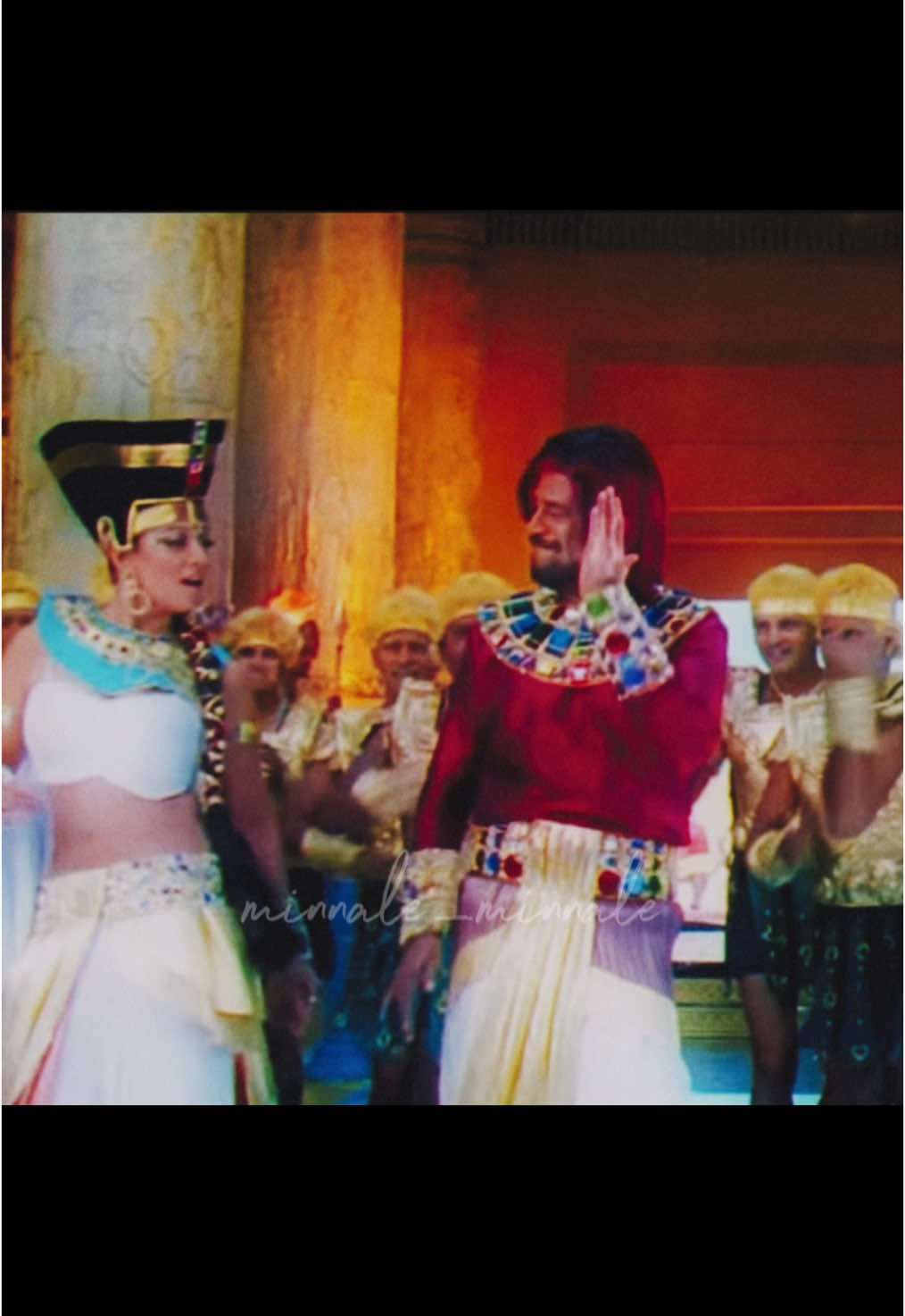 om zaarare 🎧#tamillovesongstatus💕 #tamillovewhatsappstatus #trendingtamilsong #tamilmoviestatus #feelings #melody #Love #rajinikanth 