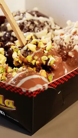 ‎ لۆکمادا شیرینیە تایبەتەکەی هەمووان! لوكمادا هو الحلو المفضل للجميع! Lokmada is everyone's favorite sweet!  ناونیشان:  لقی یەکەم:سلێمانی - نزیک پردی خەسرەو خاڵ - بەرامبەر ڕەند گەلەری  0770 915 0555 ‏‎لقی دووەم: سلێمانی - تویمەلیک - خوار ئامادەیی جەمال تاهیر  0770 455 5500 www.lokmada.com #lokmada #sulaymaniyah #foods #delicious