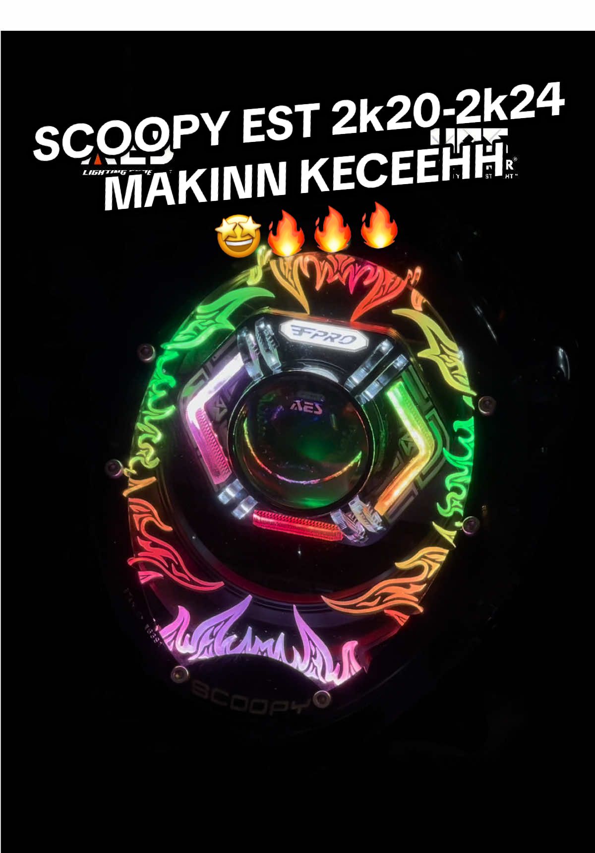 KITA KECE IN BUAT USER SCOOPY🤩🔥Spek biled pake @BULLAES  X Shroud Cakrha dengan combinasi tampilan lazy api grafir full wrgb😜🤙 .  Pemesanan bisa klik link di bio / langsung hubungi🤳admin nomor wa ada di bio🥳 .  .  #Scoopy #scoopymodifikasi #TEAMBULLAES #BULLAES #AES #BILASERAES #scoopyindonesia #scoopy2021 #scoopypropperindonesia #scoopyprestige #scoopydulubarukamu #scoopyr12 #scoopy2023 #aes #biled #biledprojector #ef18project 