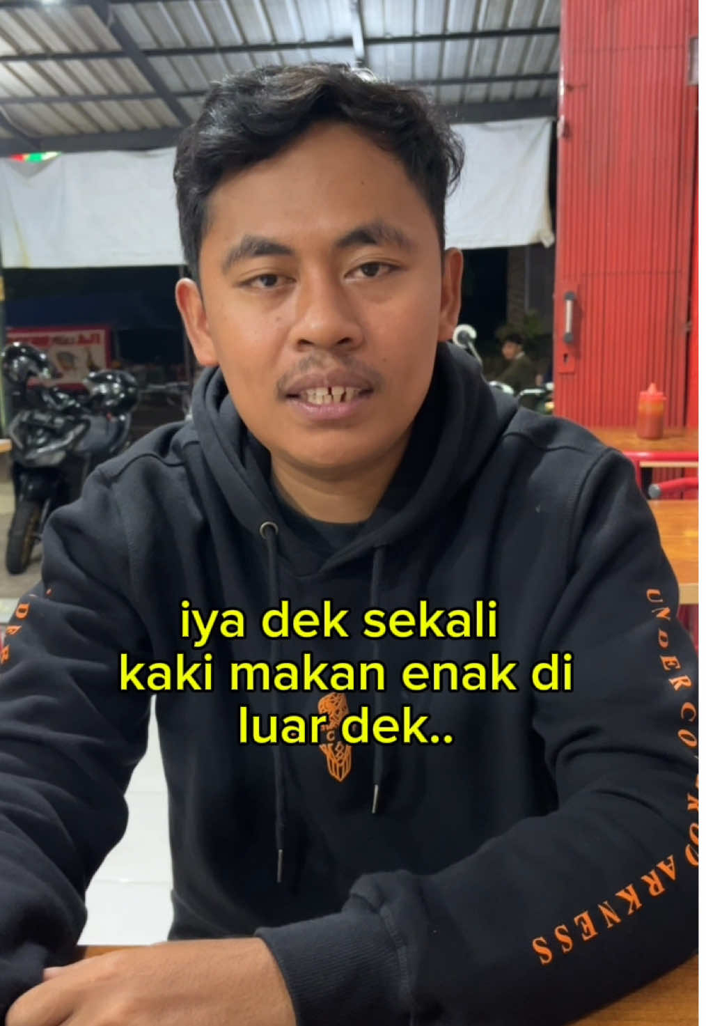 Makan di luar pake uang ibu #fypシ゚ 