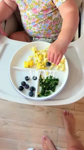 Happy Monday!!! Hope everyone has a great week🌞🫶🏻 #miml #sahmvlog #morningroutine #babymorningroutine #toddlermorningroutine 