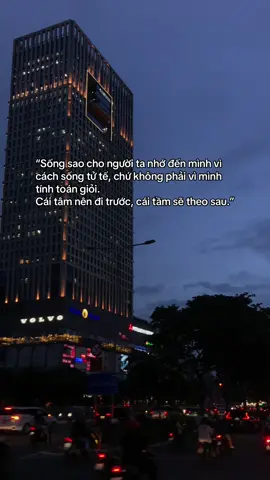 Giữa một xa hội đầy toan tính, sống tử tế cũng là một lựa chọn. #tamtrang #donglucsong #suyngam #tuoitre #cuocsong #xuhuong 
