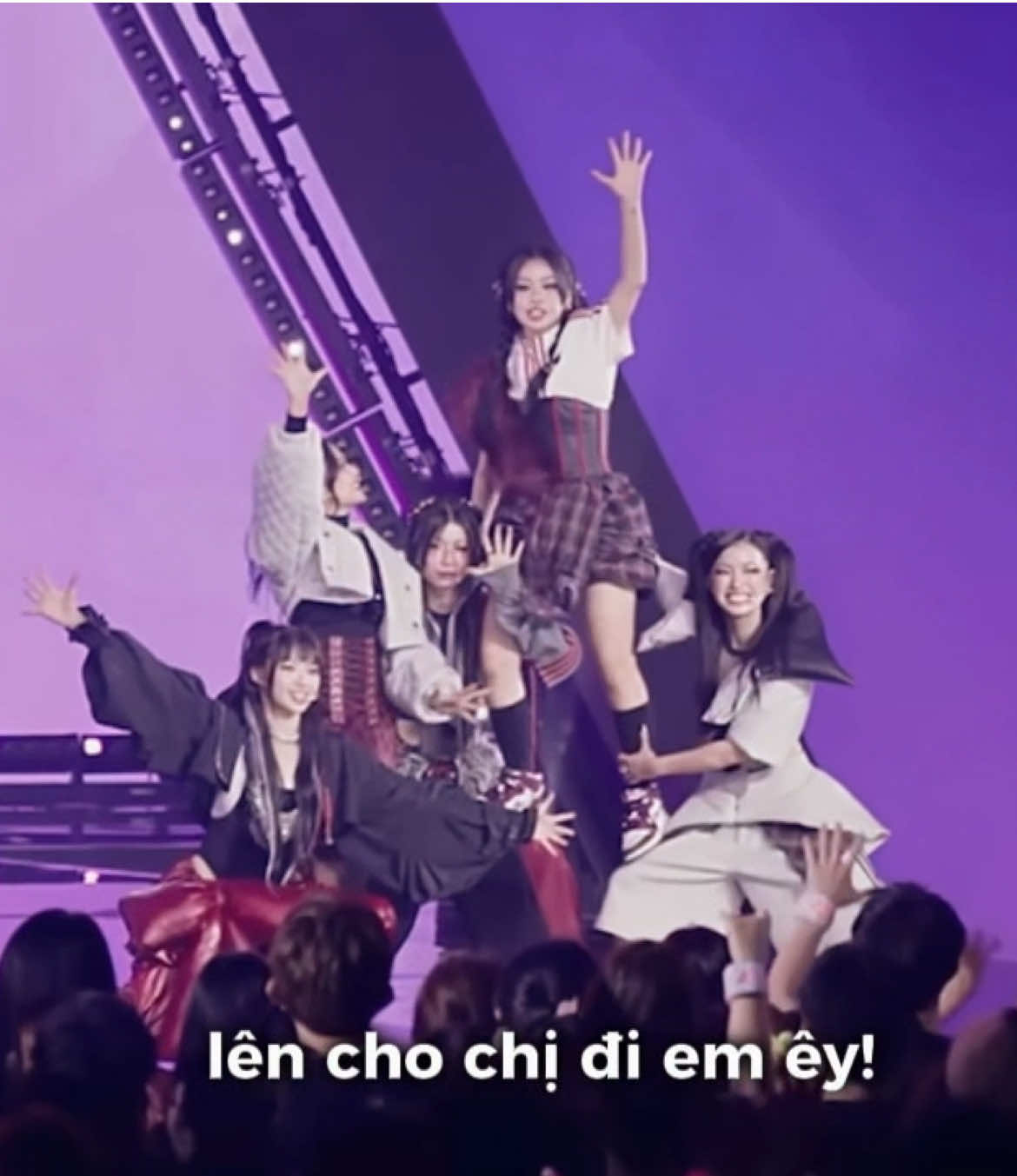 ai còn nhớ kèo pđb của gia tộc liêm bùi chắc đẻ 10 đứa r qus 😔💔 #lyhan #yeolan #chaubui #52hz #anhsangaza #exsh #emxinhsayhi #giatocliembui 