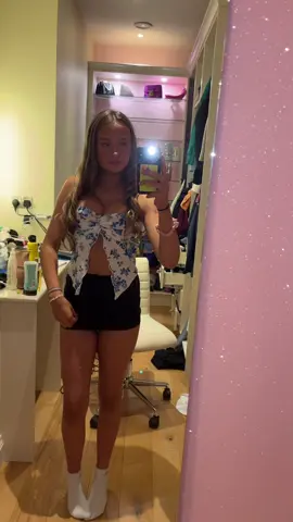 Picture this 🎶💙#galway #fypp #fakebody #fyppp #over30 