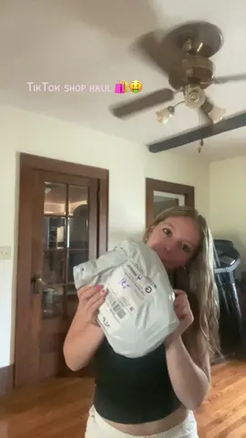 Try on haul coming… #fyp #tiktokshop #haul #unboxing #minivlog 