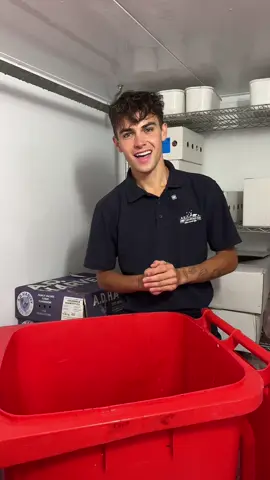 Making a GIANT ice lolly for our polar bear Ewa! 🥶🐻‍❄️ stay tuned for pt2 where we will up the rest!! ❤️@jimmysfarmhq 