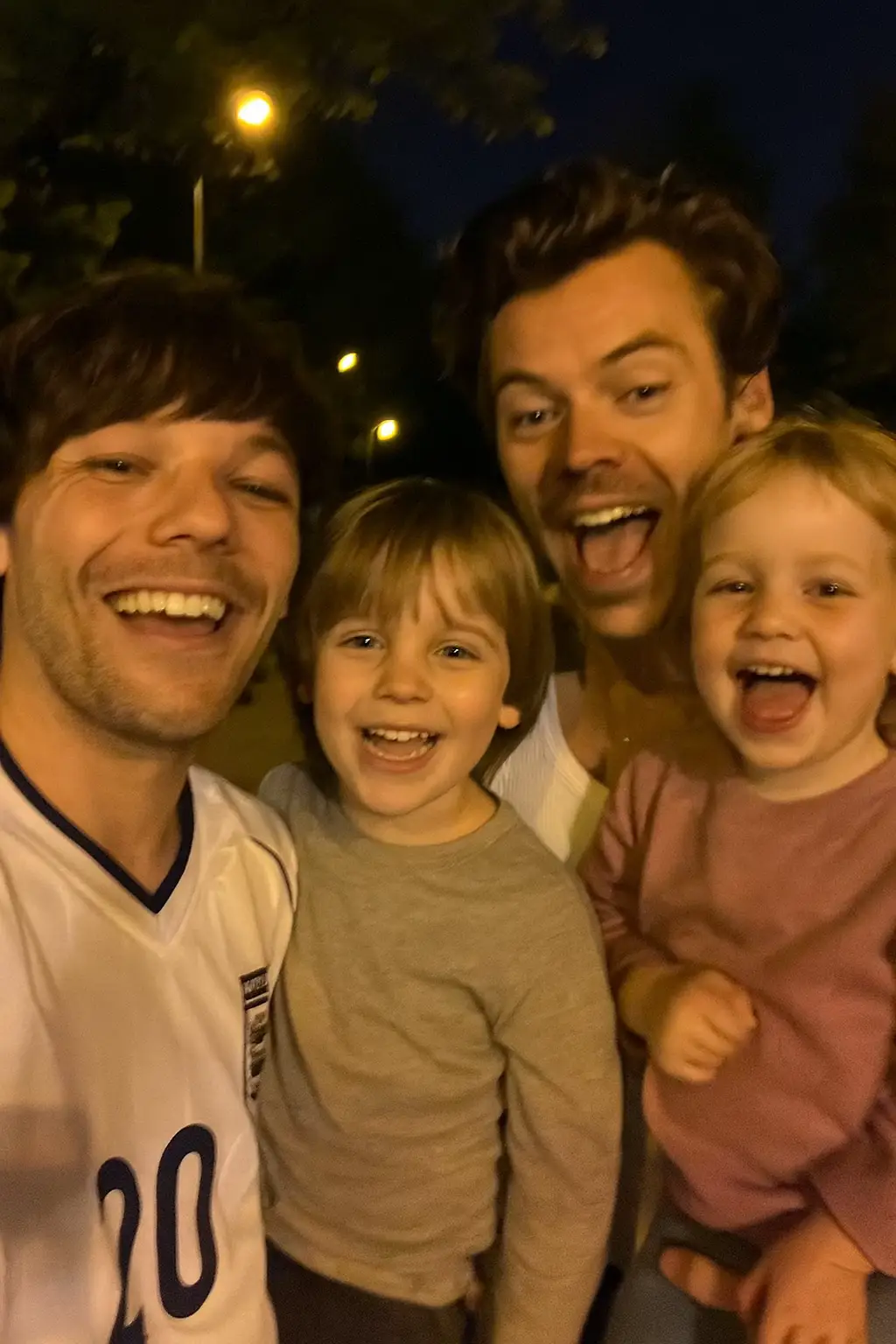 Voy a llorar #larrystylinson #louistomlinson #harrystyles #onedirection 