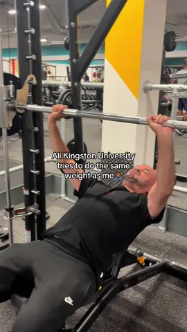 Needs to stick to viva street😂😂 @Ali_Kingston_University_   #gym #sosogymtok #xyzabc #GymTok #puregym #funnytiktok #fyp #alikingstonuniversity #goviral #makemefamous 