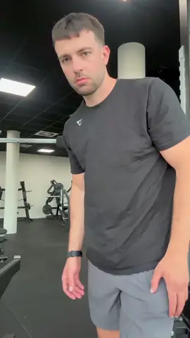 Road to 160kg squat en deadlift. Squat comeback week 1 na blessure. #squat #deadlift #gymnl #comebackseason #GymTok #fitnesstok #krachttraining 