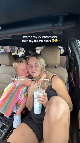R U KIDDING ME! BEING A MOMMY IS THE BEST THING EVER😭😭😭😭😭#toddlermomlife #MomsofTikTok #pregnant #cutevideo #wholesome 