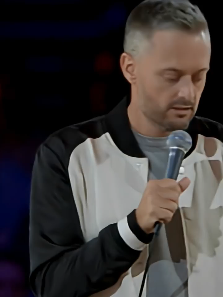 Turning Off Lights Like a Pro | Nate Bargatze #NateBargatze#StandUpComedy#RelatableHumor#CleanComedy#ComedyGold