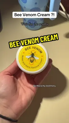 Click the 🔗 & get this cream!! #beevenomcreamreviews #beevemon #bees #healingremedies #eczemaflareup #eczemarelief #creamsforeczema #eczemahealing #eczemahealingremedies 