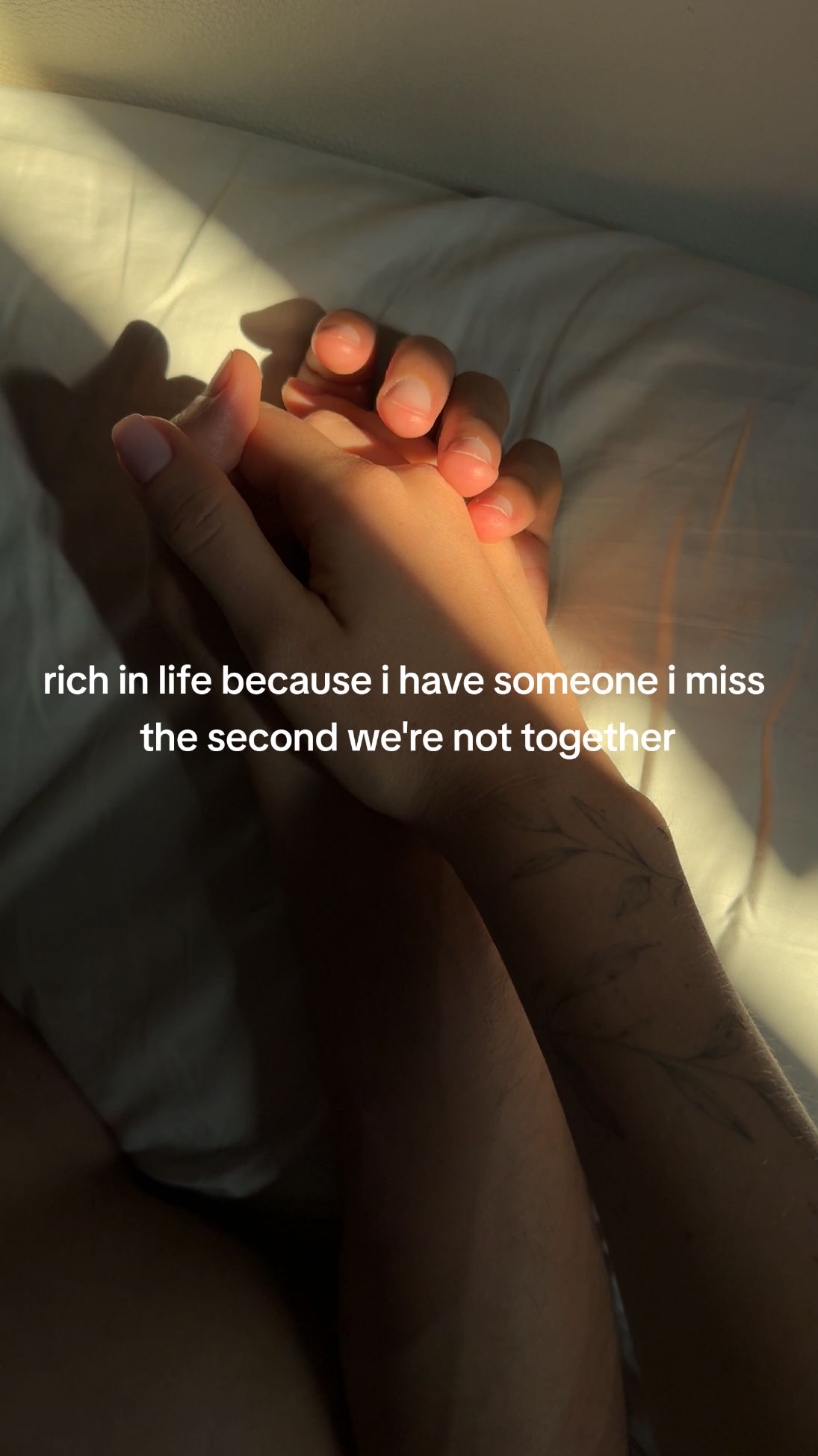 I love you forever💖 #couplegoals #healthyrelationship #couple #holdinghands #soulmate #lovelanguage #lovequotes 