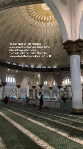 Paksakan dirimu untuk terus dekat dengan Allah✨ #foryoupage #quotestory #quotesislam #katakata #galaubrutal