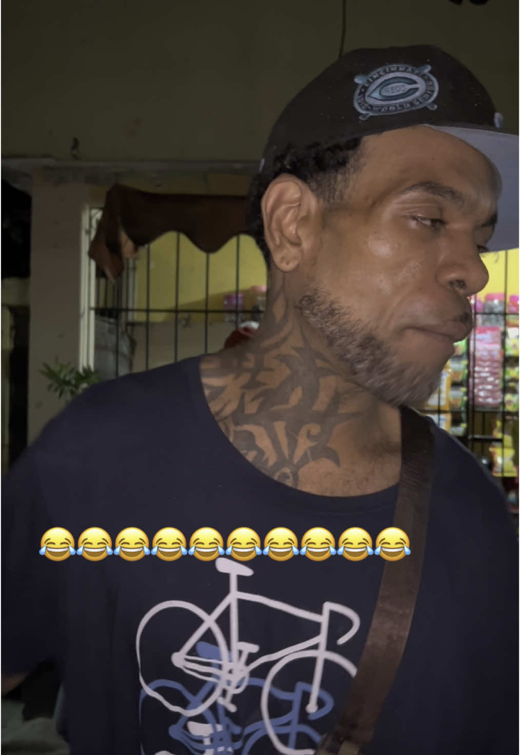 Una azulitA y pal de chata y damo un party bacano #😂😂😂😂😂 #🤣🤣🤣 #🤣🤣🤣 #paratiiiiiiiiiiiiiiiiiiiiiiiiiiiiiii #viral #