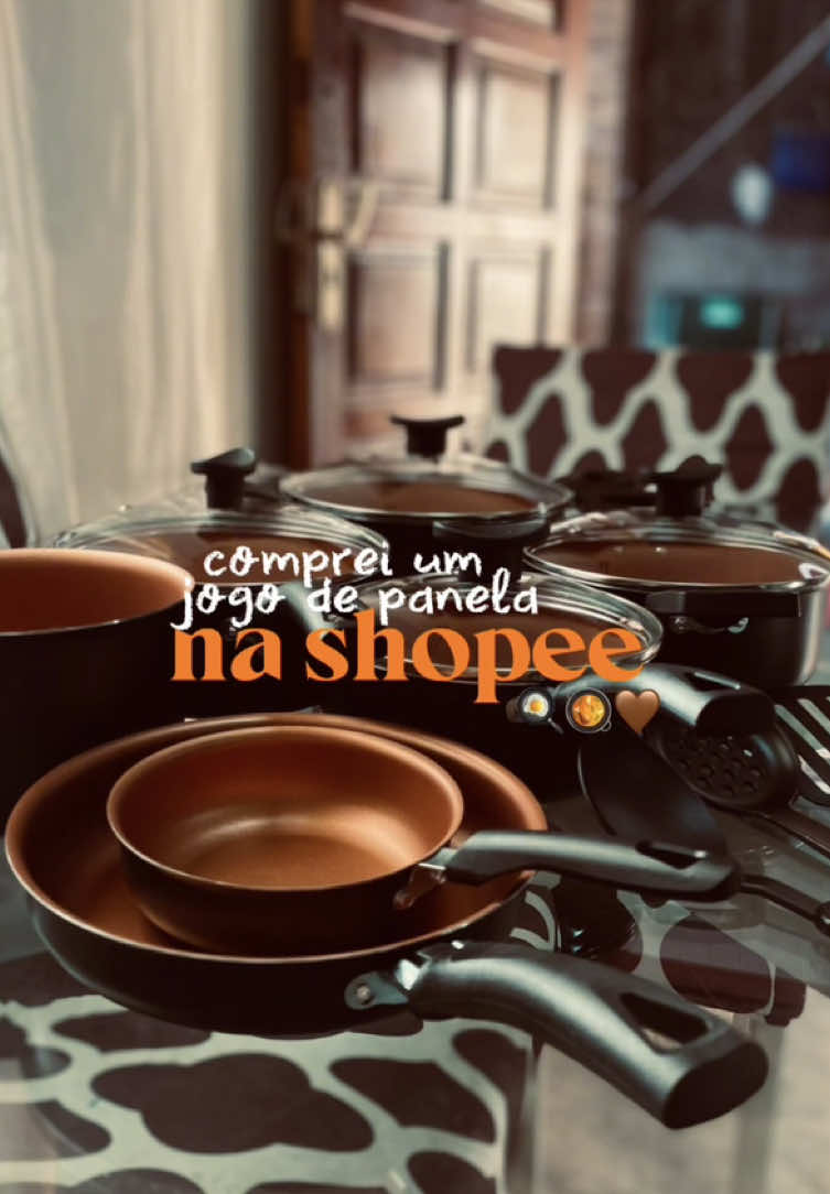 Comprei o jogo de panelas com 10 peças antiaderentes e estou encantada! Com a ajuda da @Shopee Brasil ✨ Se você gostou e está precisando de um jogo como esse é só pesquisar o ID no site ou no app da Shopee 🧡 ID: ANX-RJN-EUV #AcheinaShopee #ShopeeCreator #Shopeebr #achadinhos #donadecasa #maedeprimeiraviajem #explorepage #ᴇxᴘʟᴏʀᴀʀ #foryoupage #foryou