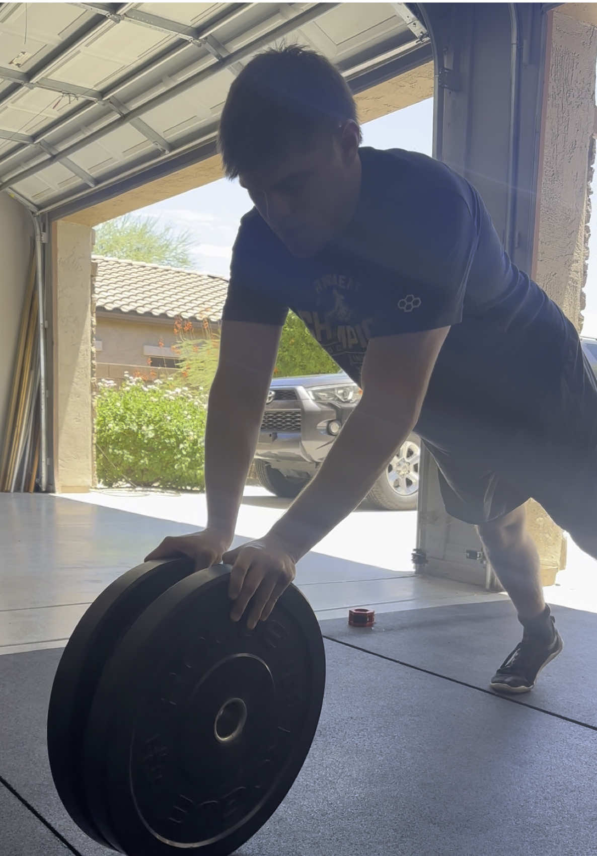 #fyp #platebalancepushups #workout #training #hybridathlete #endurance #stamina 