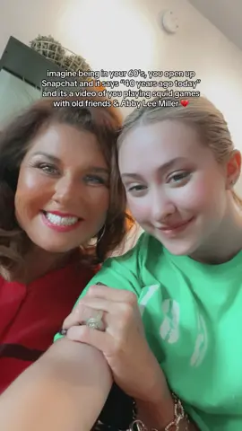 me living in LA already feels like an alternative timeline tbh