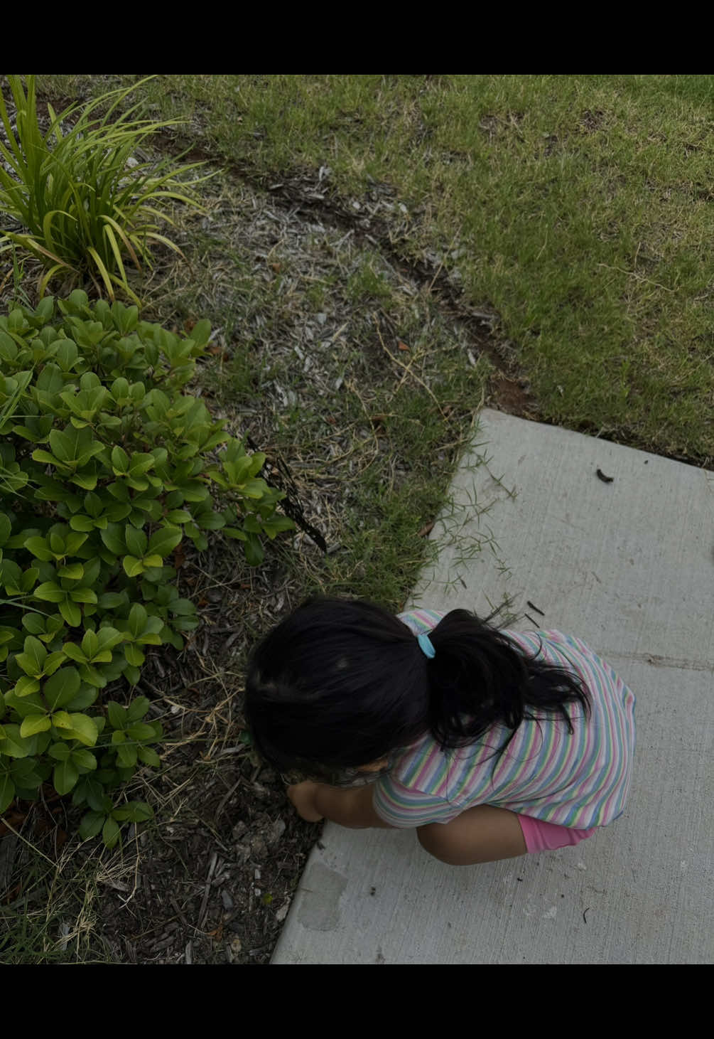 coffee run!!! 🤩 what’s your go to coffee??  #coffeetiktok #comewithus #letsgetcoffee #icedcoffee #dutchbros #oatmilklatte #vanillalatte #coffeetok #runerrandswithme #mommydaughterduo 