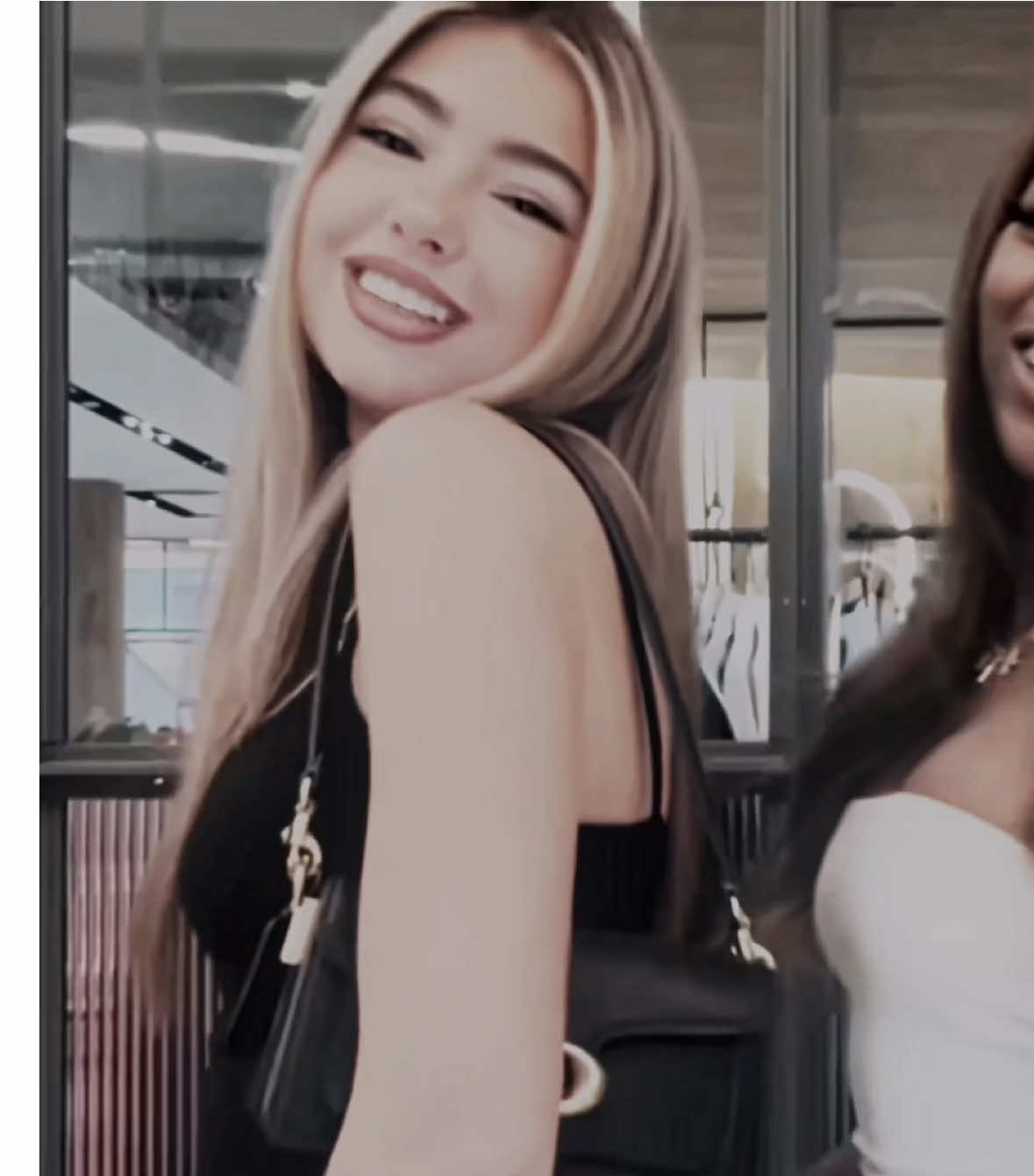 #EMBREIGH - @therealempisle | #empisle #fyp #viral #getonfyp #edit #embreighcourtlyn #influencer #trending #foryou #embreighedit #edits #vsp #videostaredit #vspedit #explorepage #getthisviral #trends #actives #getthisonthefyp #viralvideos 