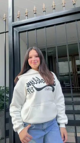 #modelodewinstonpor1dia  Ella Emi 💚✨🙌🏼 #paratiiiiiiiiiiiiiiiiiiiiiiiiiiiiiii #ropateens #roparosario #xybca #hoodie 