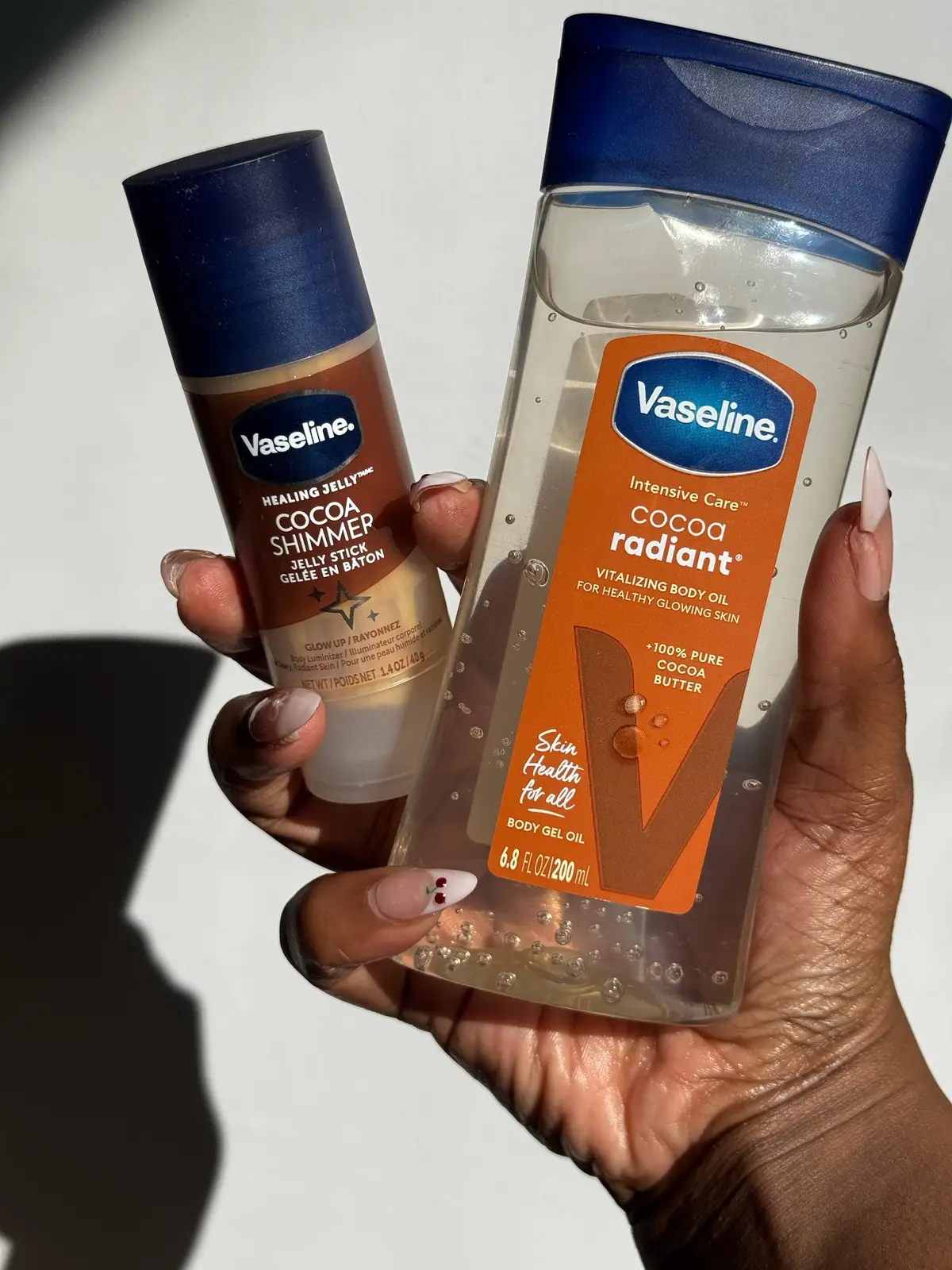 the perfect duo  #vaseline #cocoaradiant 
