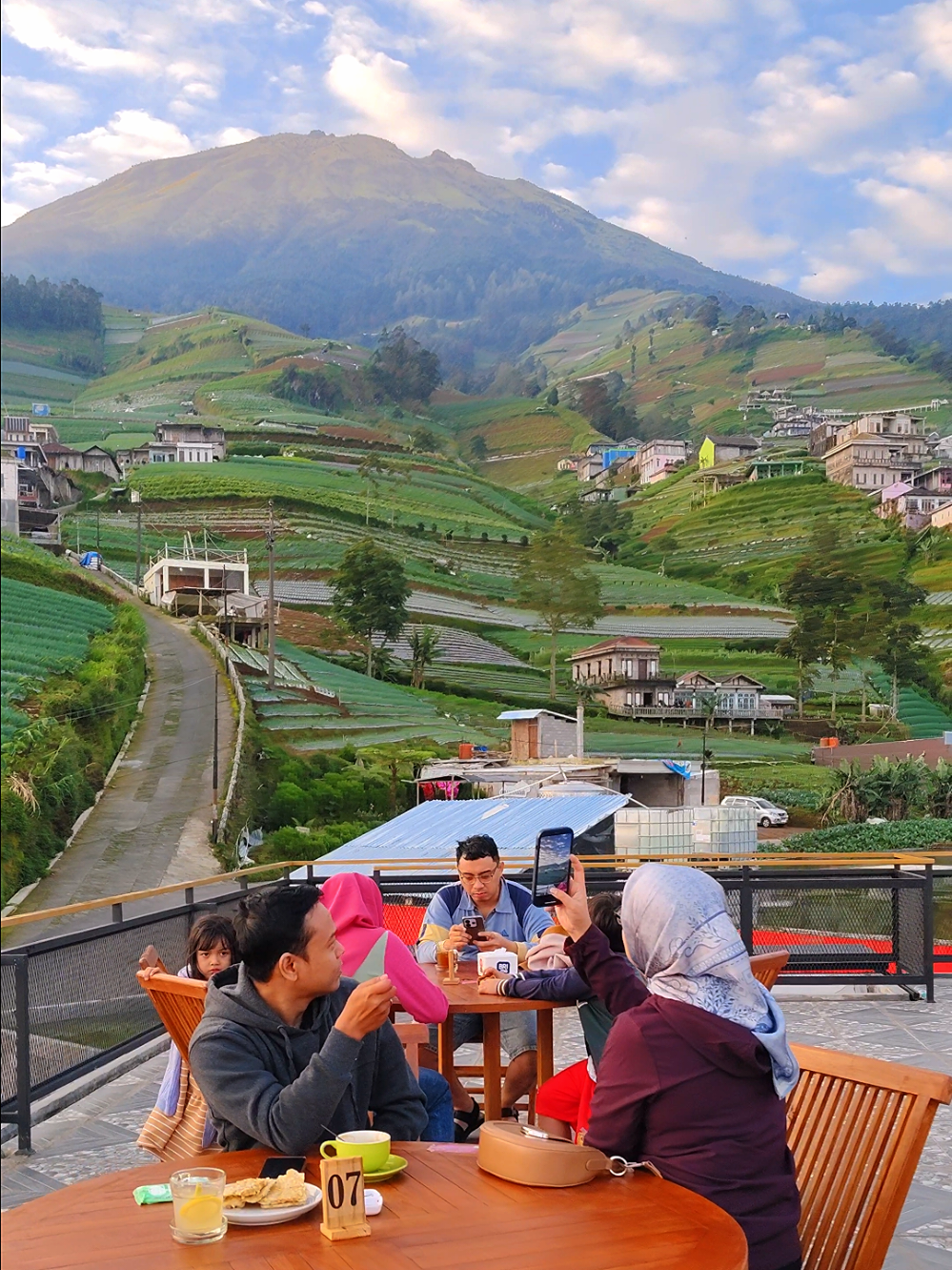Cafe paling indah di Indonesia #nepalvanjava_magelang #fyp #nepalvanjava #desasayursukomakmur 