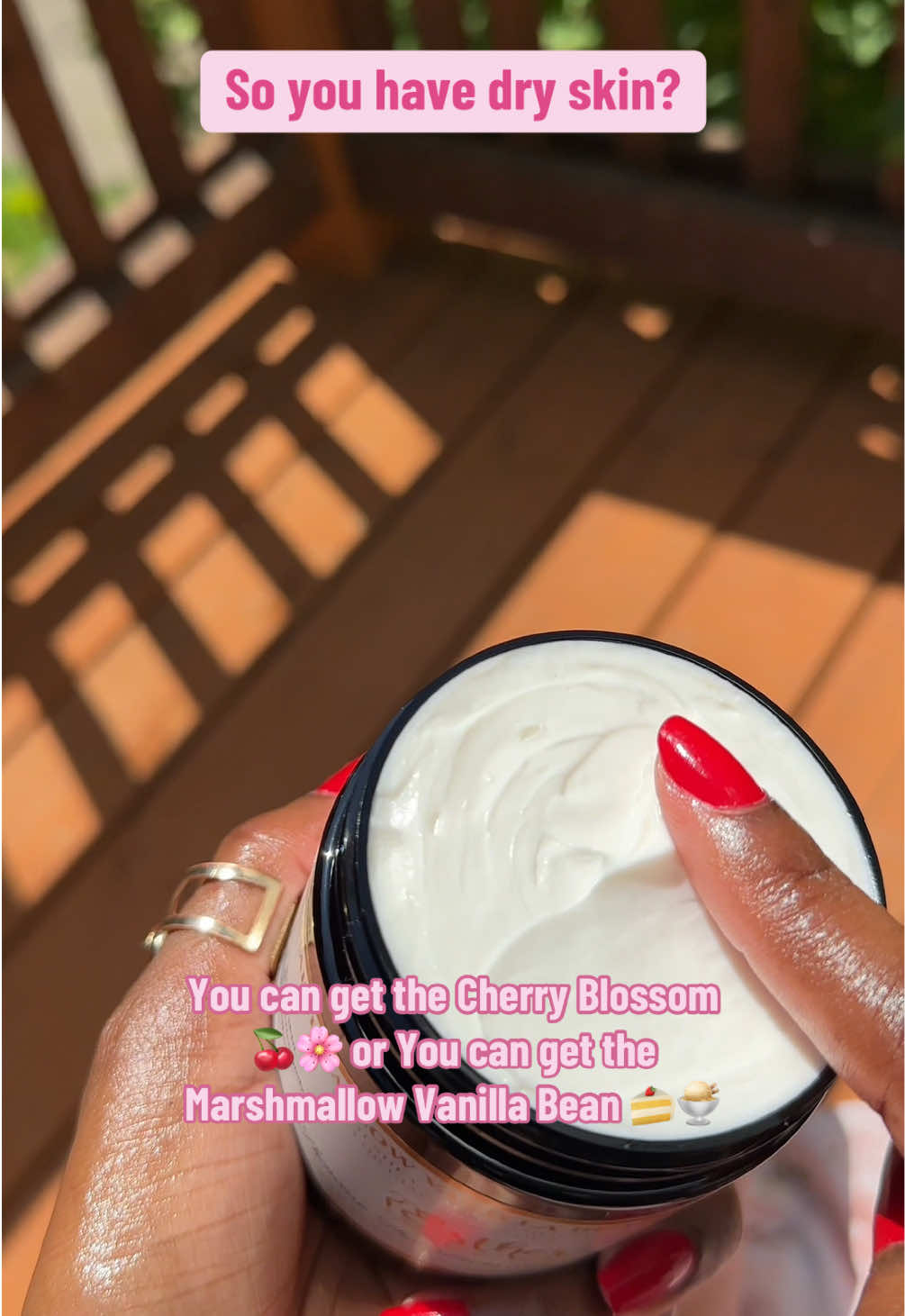 We now have something for the gourmand girlies and for those who like a floral powdery scent. Both are extremely moisturizing and they both smell amazing #bodycreams #marshmallowvanilla #bodycareroutine #skincareroutinetips 