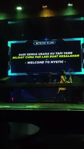 apa ada yang kayak gini kawan  #dansamalam #djremix #mystic #mysticclubsurabaya #duniadugem #dunimalam #fyp #viral #viralvideo #viraltiktok 