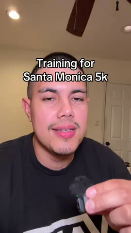 Training for the Santa Monica 5k with @Endorphins #greenscreen #Running #run #endorphinsrunning #5ktraining #runtok 