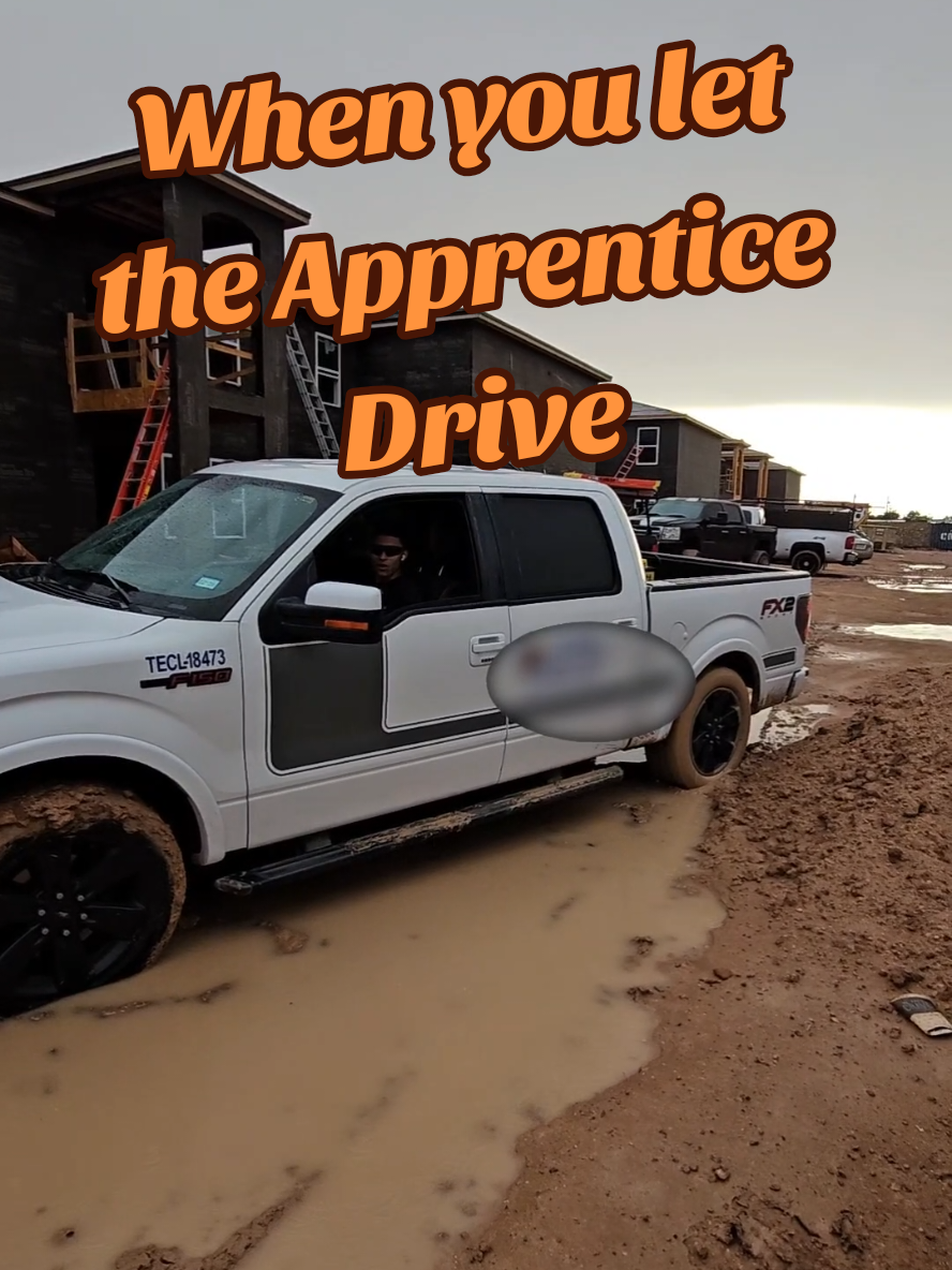 Why do Apprentices Always let you down Vol. 2 #safety #apprentice #journeyman #DIY #electrician #funny 