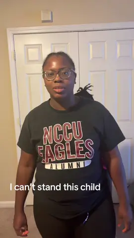 Why she acting like this lol #MomsofTikTok #fyp #blackmoms #dancechallenge 