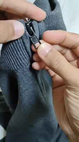 unboxing sweater rajut pria mock neck quarter zipper dari gomuda  #sweater #sweaterrajut #sweaterstyle 
