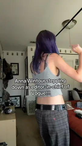 BRING BACK REAL FASHION WTH this happened a week ago why am I hearing about it rn #vogue #annawintour #voguemagazine #SuperModel #ai #antiai #artificialintelligence #highfashion 