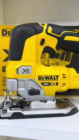 ✅ Sierra caladora 20V XR  DCS334B #herramientas #dewalt #madera #carpinteria #paratii 