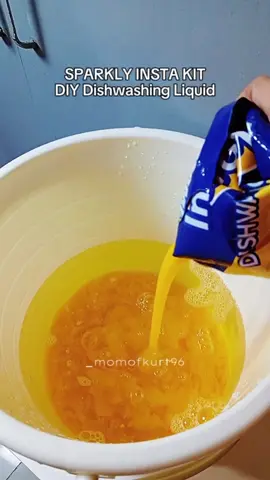 Mas makakatipid ka talaga kapag ikaw mismo gagawa ng dishwashing liquid mo! Pwede mo din to gawing pang negosyo. #sparklydishwashingliquid #diydishwashingliquid #tipidtips #dishwashingliquid 