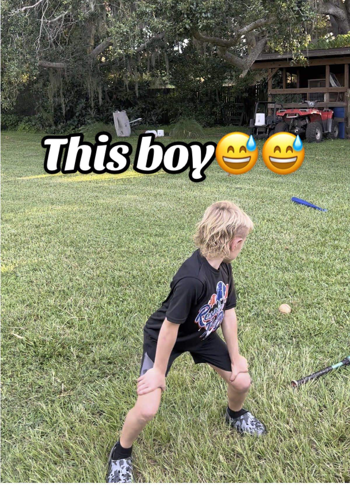 He’s got a tournament this weekend and I feel like he’s dancing more than practicing 😂😂 but on a real note he does work really hard.. he does all his “dancing” while he’s taking a break😂😂 #jackson #baseballplayer #baseball #baseballlife #baseballtiktoks #baseballtiktok #baseballseason #baseballdad #baseballboys #tournament #dance #dancer #dancing 
