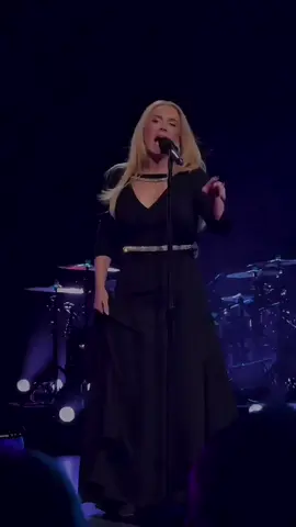 ❤️‍🔥 Send My Love • (To Your New Lover) Adele 🎙️❤️ #sendmylove #toyournewlover #adele #foryou #viraltiktok #status #tradução #traducaobr #tipografia #music #musica #fyy #fyp #fyp #fyp 