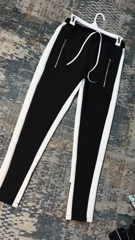 🤩apa lagi nih woy#hypebeast #celanapanjang #runing #insfirasioutfit 