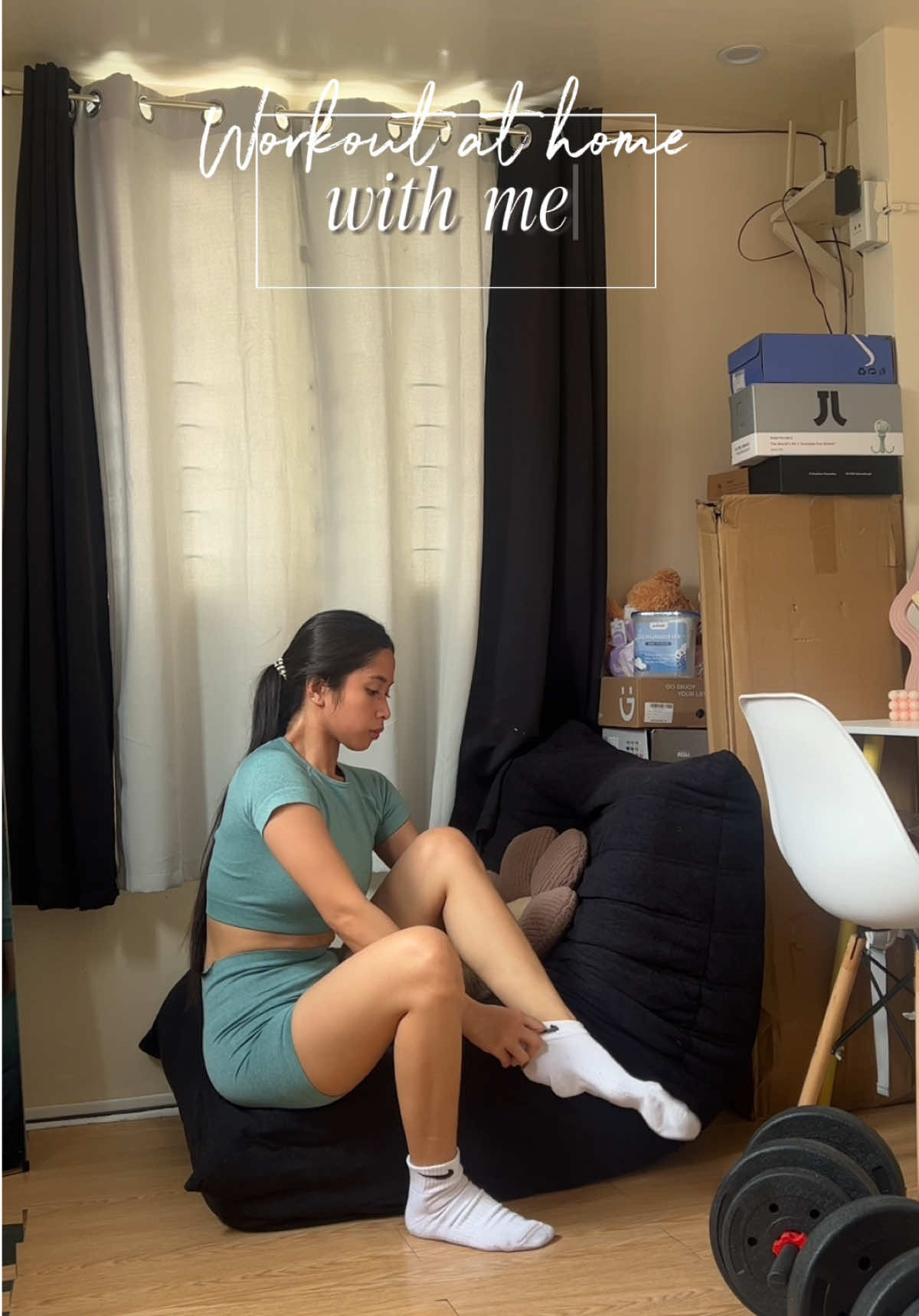 workout at home cz I have dumbell at home. 💅💗 