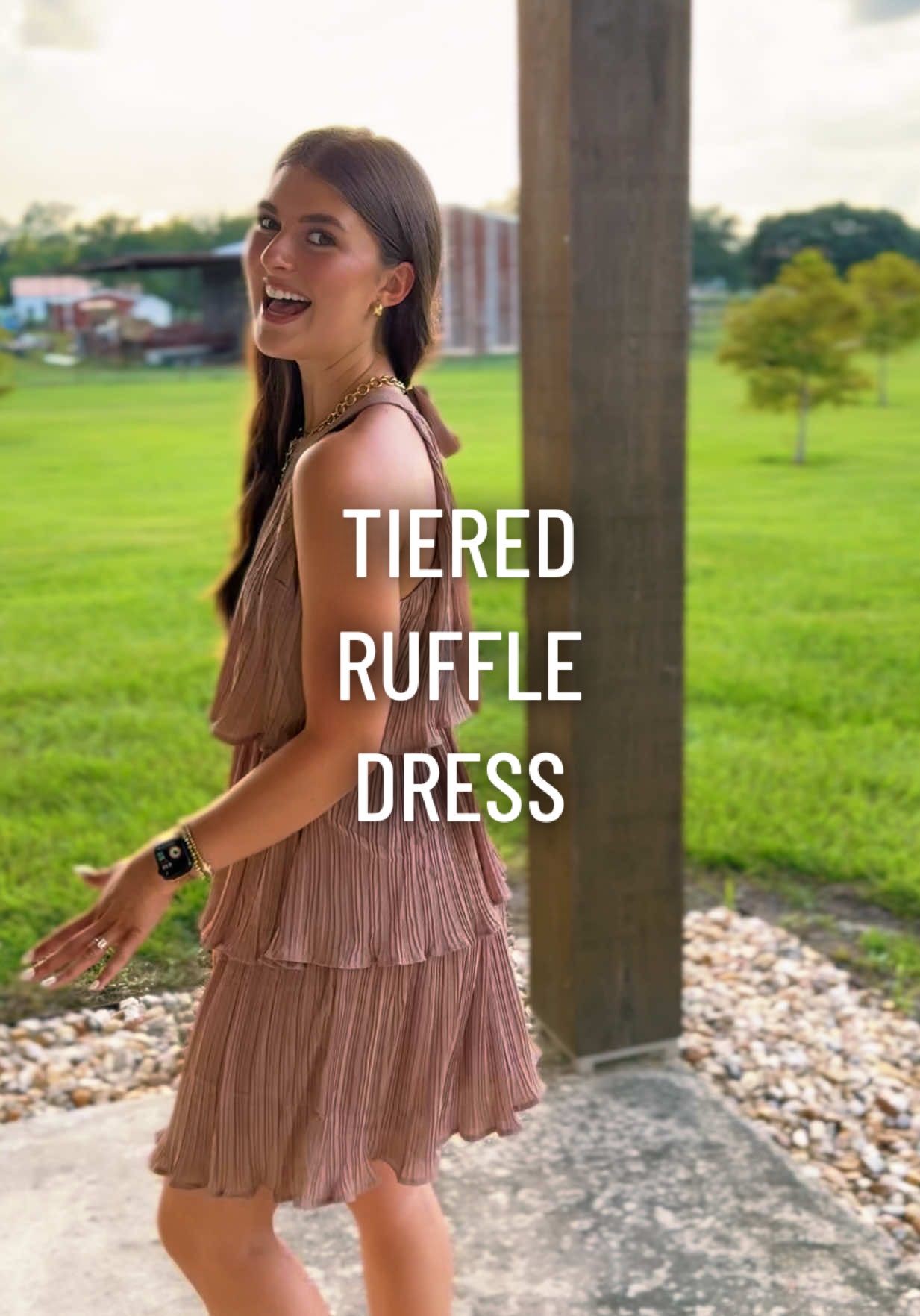 Wait… everything about this one is PERFECT🫶🏼🫶🏼🙌🏻  #dress #ruffledress #layeredruffledress #tieredruffledress #trendy #trendydress #trendyfashion #affordablefashion #transitionintofall #fallfashion #falltransitionoutfit @ZESICA 