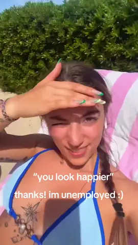 live your life girlies #fyp #foryou #trending #unemployed #bikini #tanning #girls #pool #collegegirl #entrepreneur #money 